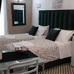 Couette-café Casa Nave Monopoli