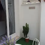 Casa Nave Couette-café Monopoli
