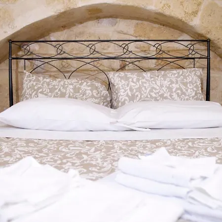 Casa Nave مونوبولي