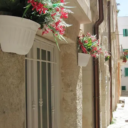 Casa Nave Monopoli
